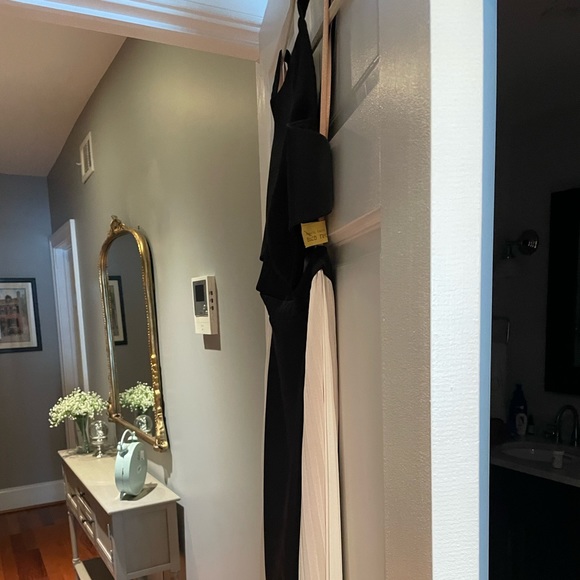 BCBG Black & White Cutout Evening Gown. Size 2 - Picture 5 of 10